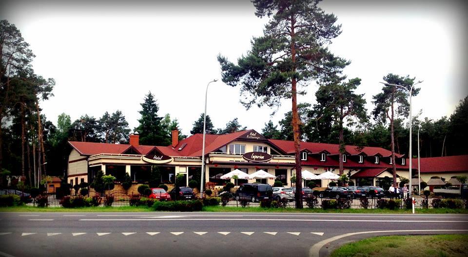 Imperium - Hotel Restauracja Firlej Esterno foto